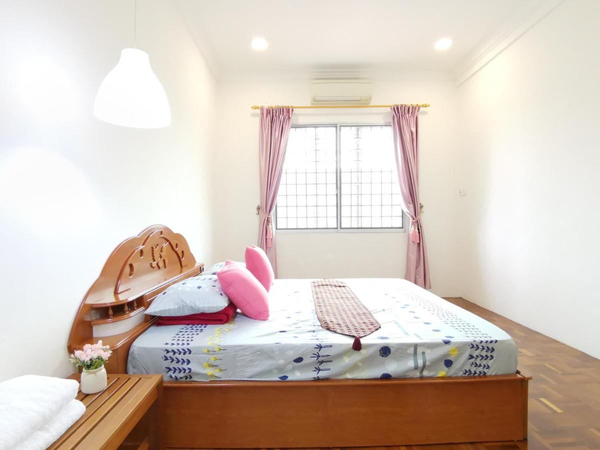 Nansang One Homestay 8Pax 4Rooms Sibu Bagian luar foto